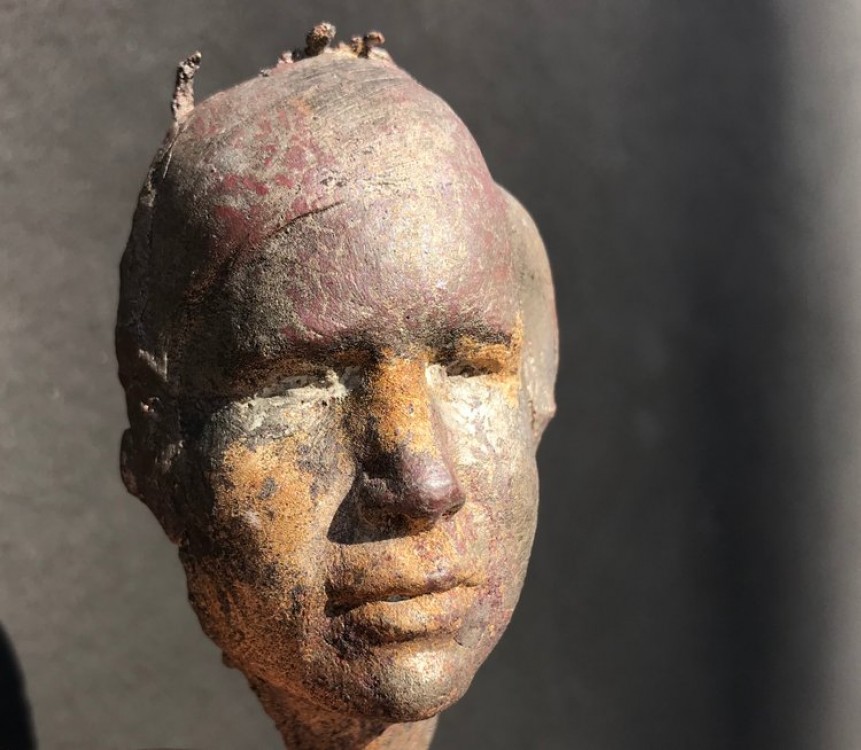 <h1><a href='/medlemmar/andre-fischer'>André Fischer</a></h1><h4>Klara, 2019(2014), ~8cm, brons.</h4>