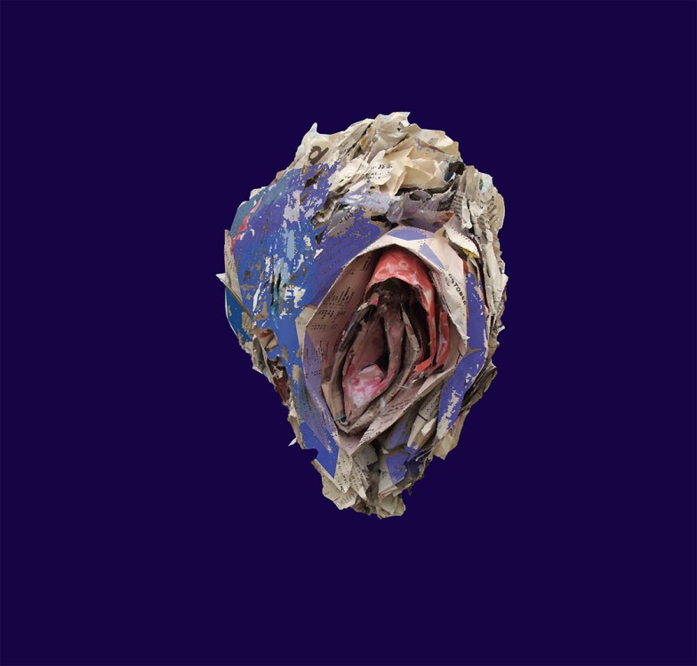 <h1><a href='/medlemmar/eva-hogberg'>Eva Högberg</a></h1><h4>"The rose of Universe" skulptur av tidningspapper.</h4>