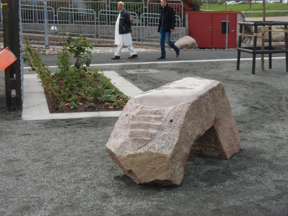 <h1><a href='/medlemmar/uwe-kersten'>Uwe Kersten</a></h1><h4>Tyko,lekskulptur,Backadalen.</h4>